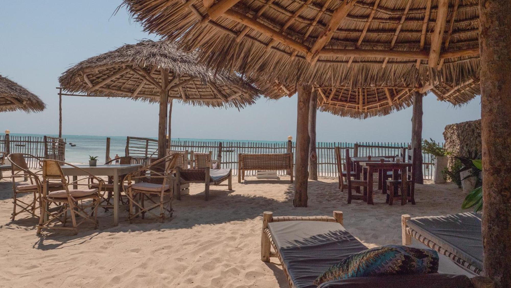 Bondeni Beach House Джамбиани Экстерьер фото